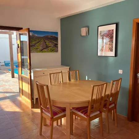 Citrus - Playa Blanca, Private Heated Pool, Air Conditioner Vila *